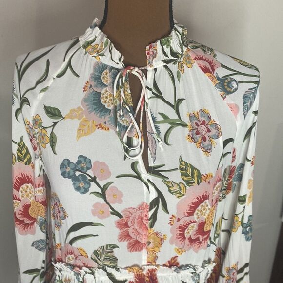 Loft floral high smocked neckline ruffled peplum blouse with front tie size S - Picture 5 of 12